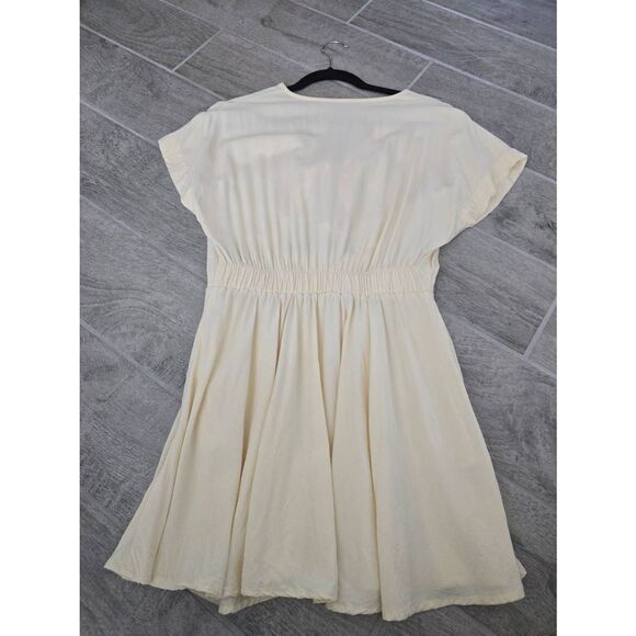 Women's Shore Brand Cut Out Mini Dress Butter Yellow‎ Size Medium - Picture 6 of 7